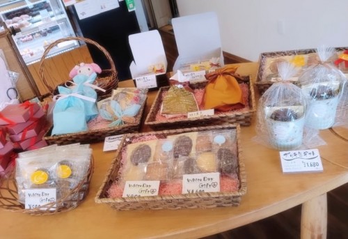 ABD299CE-3DC4-4853-8DA3-A55F6E7E5E31